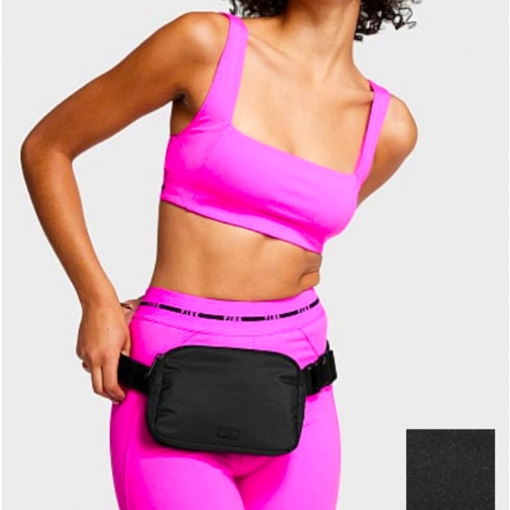 *NWT* PINK Fanny Pack - Black